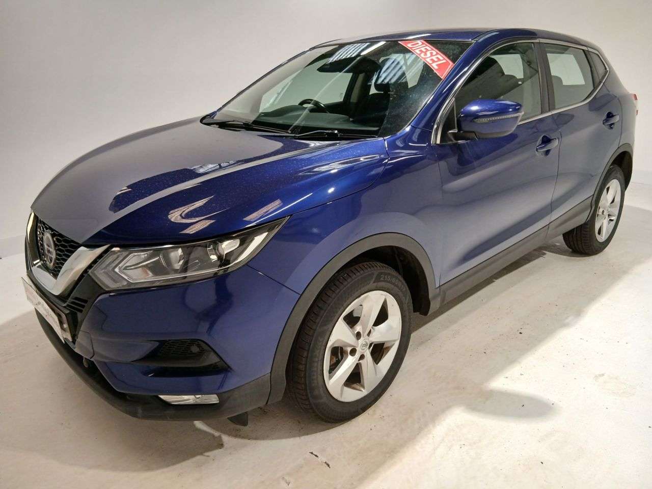 A 2019 NISSAN QASHQAI 1.5 dCi Acenta Premium SUV 5dr Diesel Manual Euro 6 (s/s) (115 ps) A 2019 NISSAN QASHQAI 1.5 dCi Acenta Premium SUV 5dr Diesel Manual Euro 6 (s/s) (115 ps)