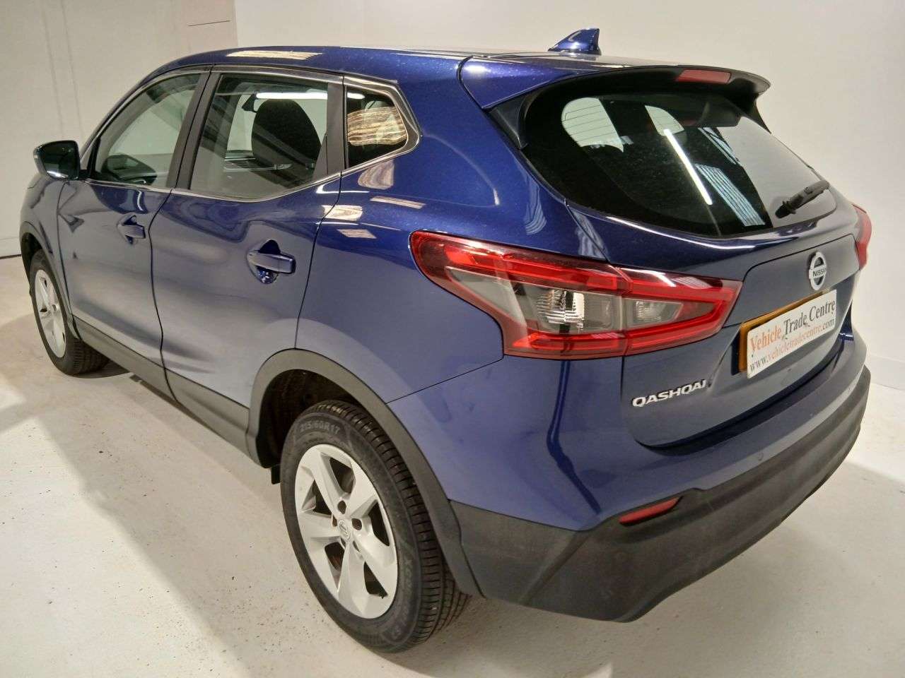 A 2019 NISSAN QASHQAI 1.5 dCi Acenta Premium SUV 5dr Diesel Manual Euro 6 (s/s) (115 ps) A 2019 NISSAN QASHQAI 1.5 dCi Acenta Premium SUV 5dr Diesel Manual Euro 6 (s/s) (115 ps)