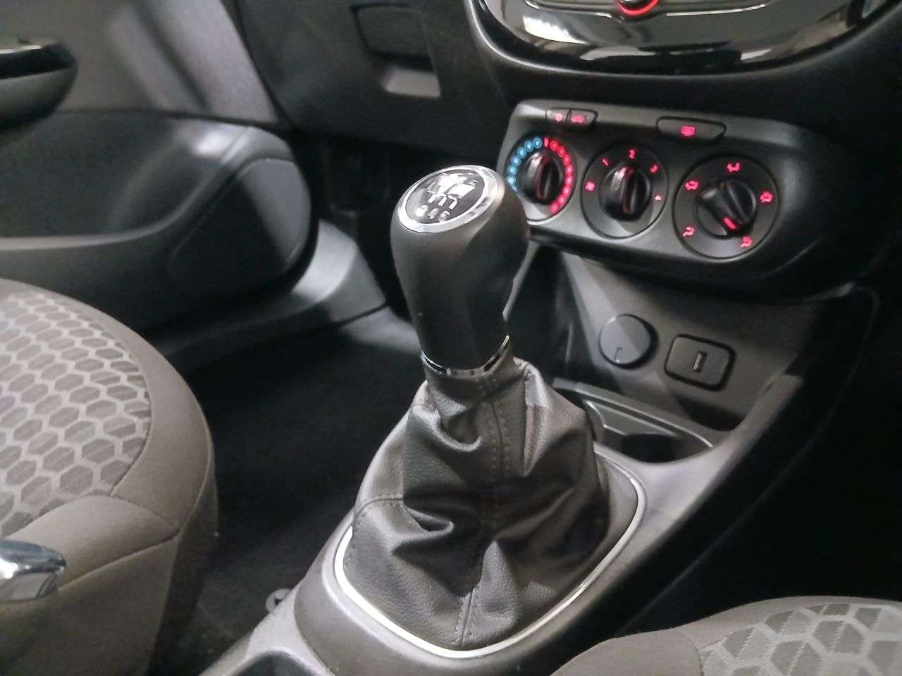 2018 VAUXHALL CORSA 2018 VAUXHALL CORSA