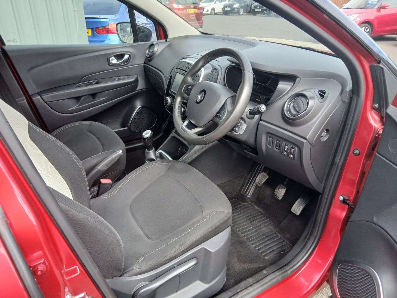 2018 RENAULT CAPTUR 2018 RENAULT CAPTUR