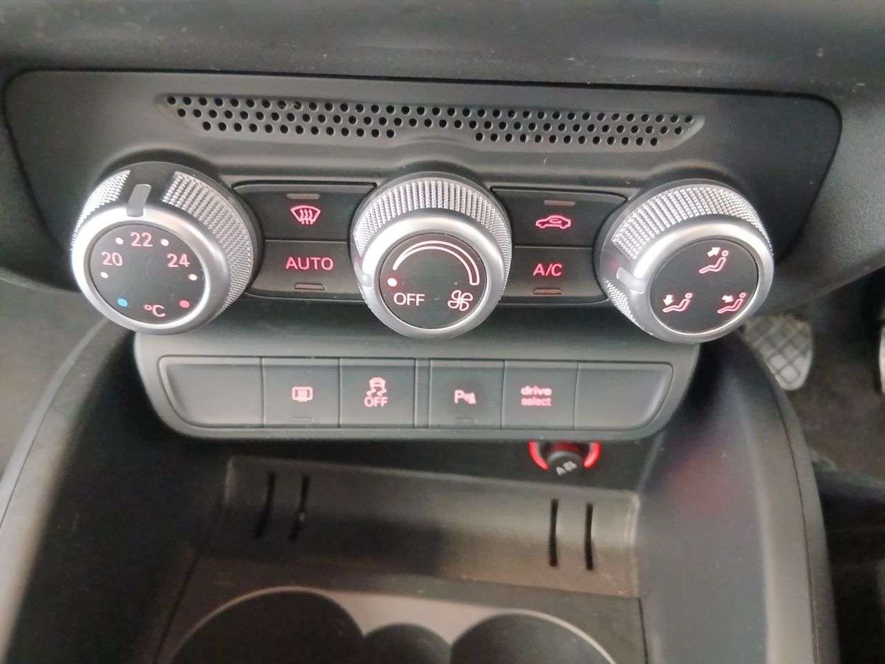 2017 AUDI A1 2017 AUDI A1