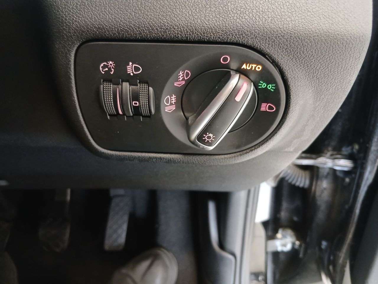2017 AUDI A1 2017 AUDI A1