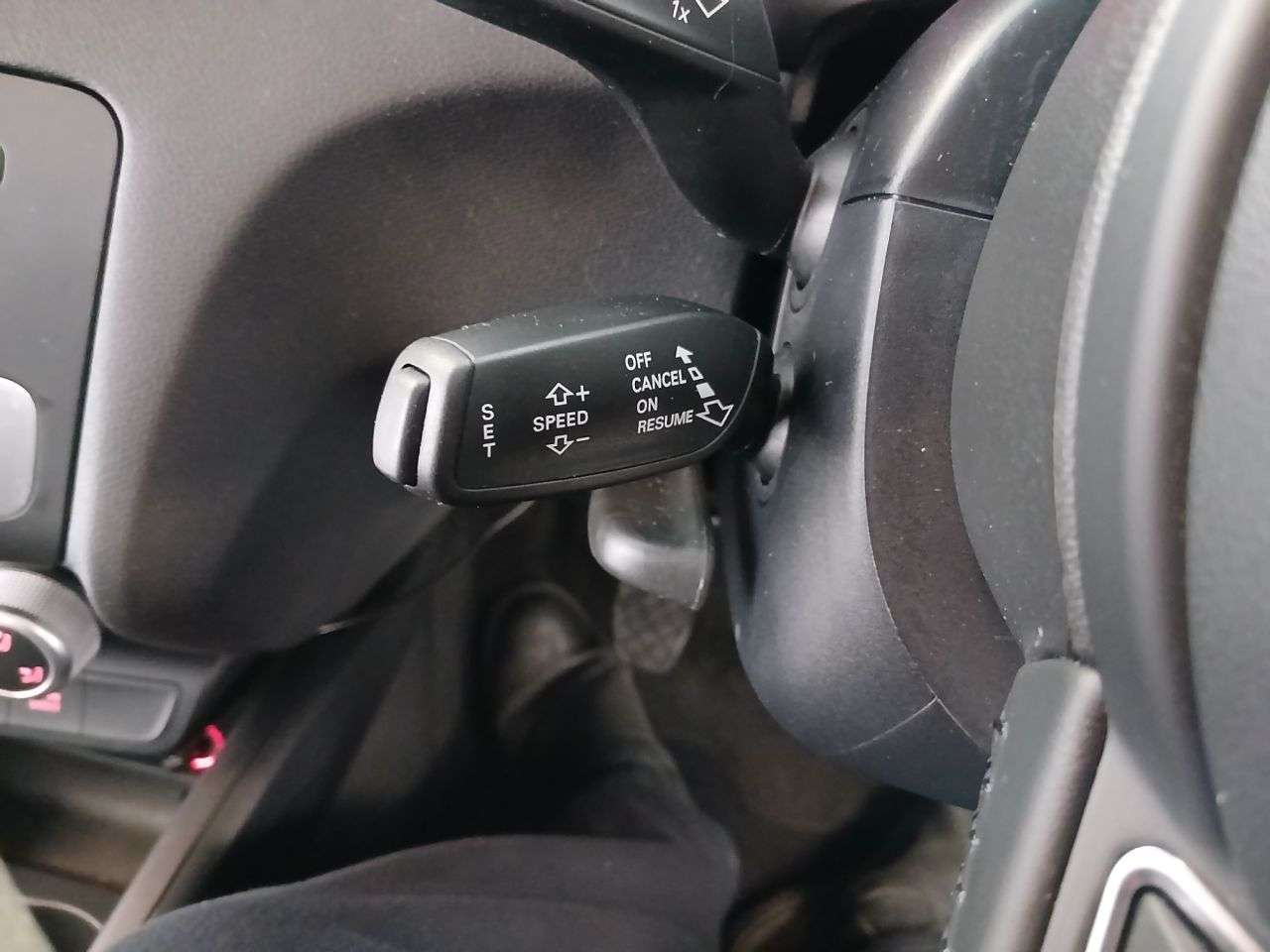 2017 AUDI A1 2017 AUDI A1