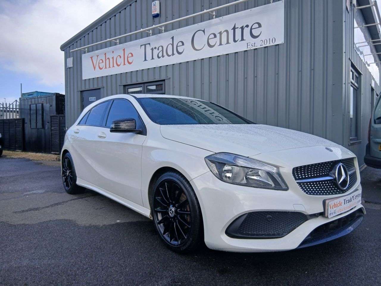 A 2018 MERCEDES A-CLASS A 160 AMG LINE A 2018 MERCEDES A-CLASS A 160 AMG LINE