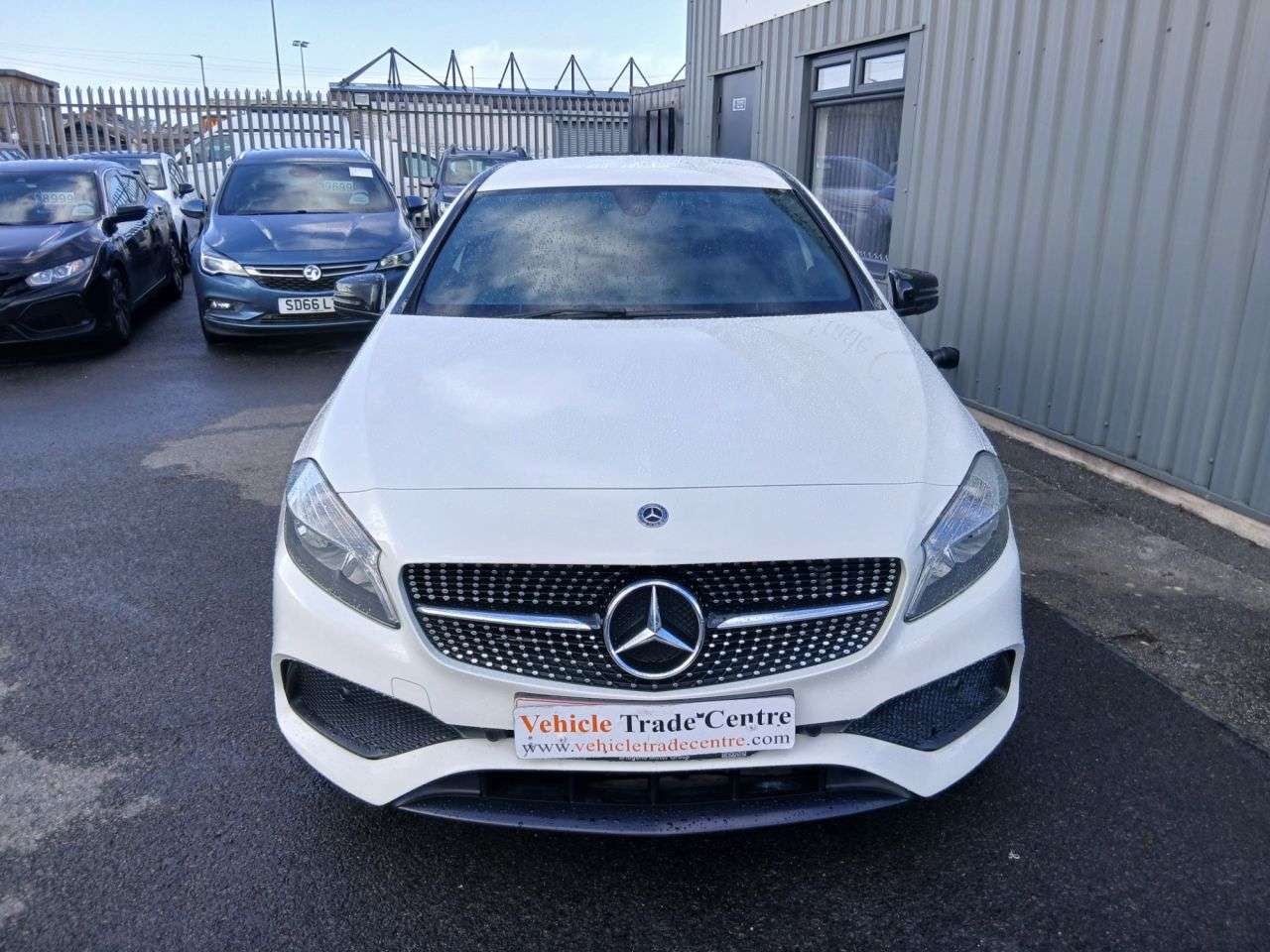 A 2018 MERCEDES A-CLASS A 160 AMG LINE A 2018 MERCEDES A-CLASS A 160 AMG LINE