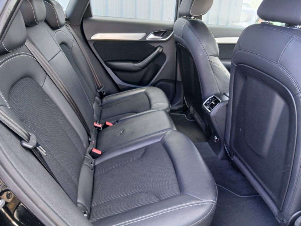 2017 AUDI Q3 2017 AUDI Q3