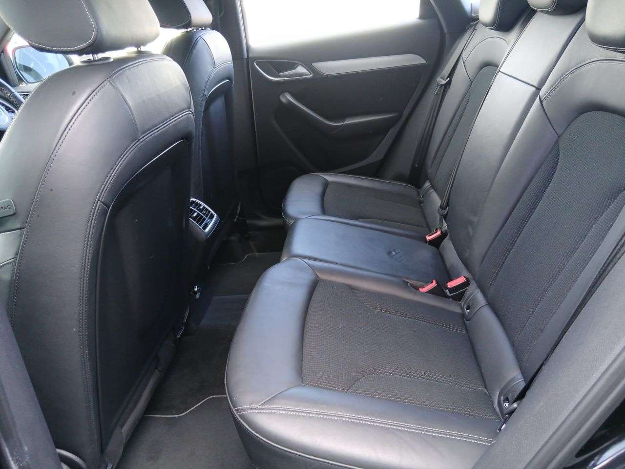 2017 AUDI Q3 2017 AUDI Q3