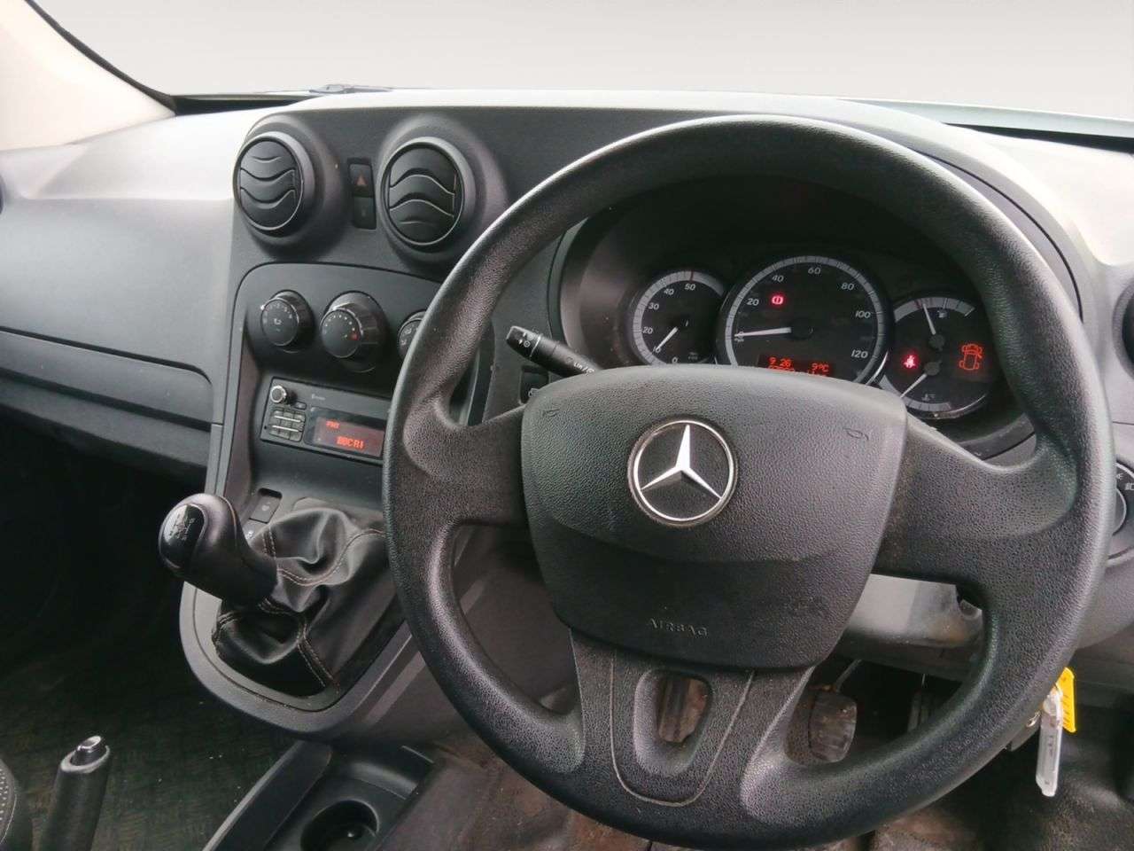 A 2018 MERCEDES-BENZ CITAN 1.5 109 CDI BlueEfficiency Panel Van 5dr Diesel Manual L2 Euro 6 (s/s) (90 A 2018 MERCEDES-BENZ CITAN 1.5 109 CDI BlueEfficiency Panel Van 5dr Diesel Manual L2 Euro 6 (s/s) (90