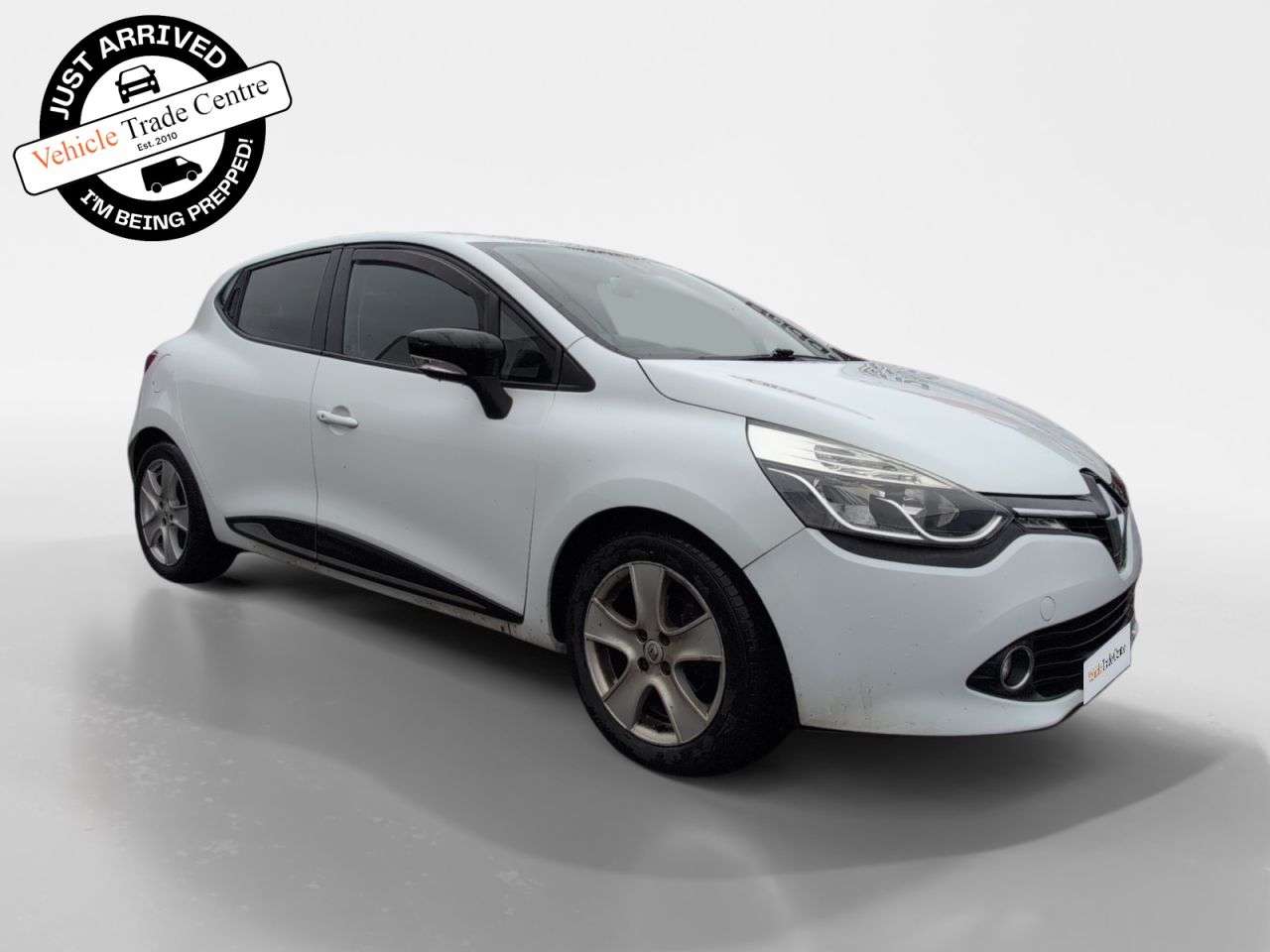 A 2016 RENAULT CLIO 1.5 dCi Dynamique Nav Hatchback 5dr Diesel Manual Euro 6 (s/s) (90 ps) A 2016 RENAULT CLIO 1.5 dCi Dynamique Nav Hatchback 5dr Diesel Manual Euro 6 (s/s) (90 ps)