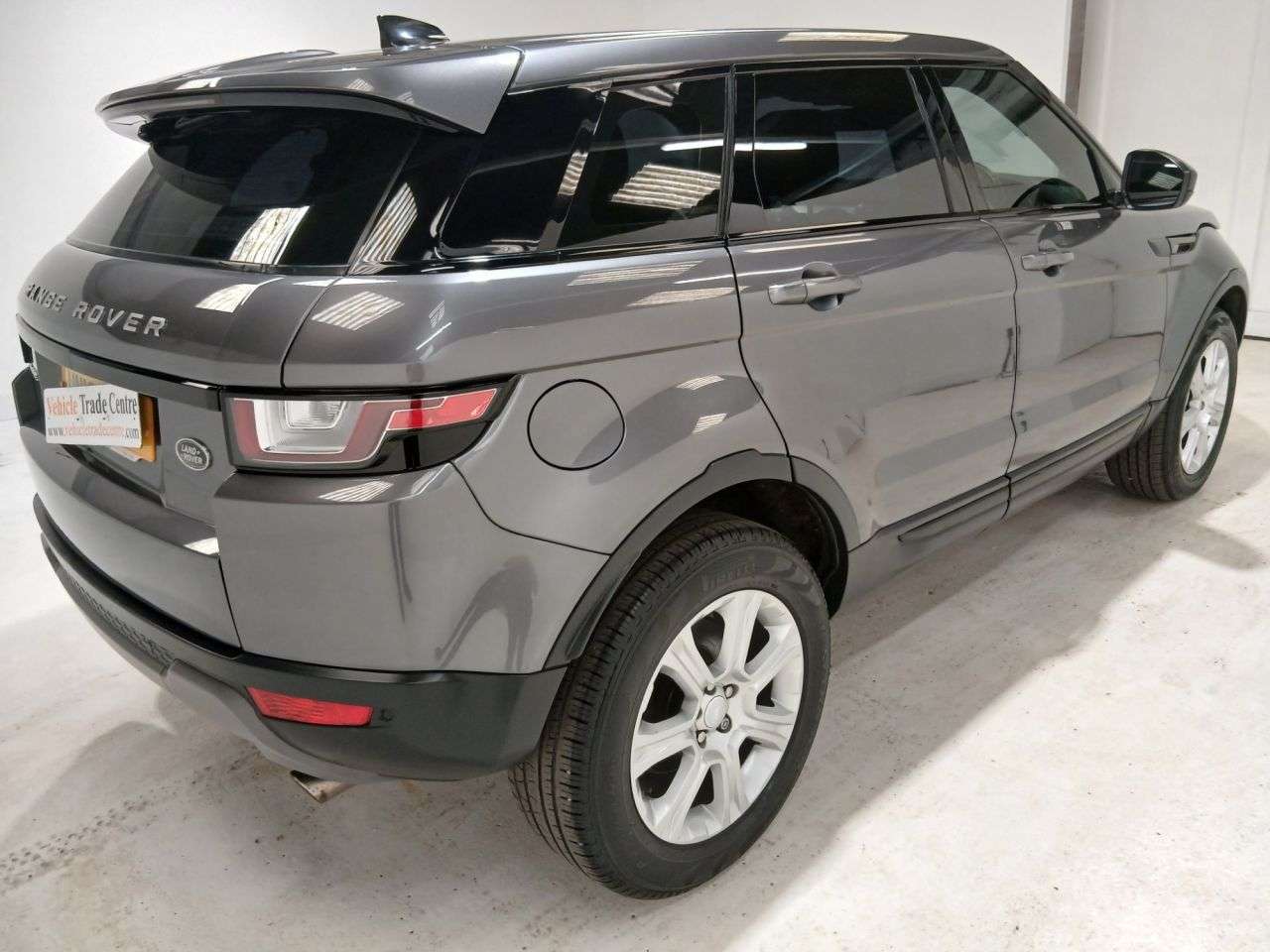 2018 LAND ROVER RANGE ROVER EVOQUE 2018 LAND ROVER RANGE ROVER EVOQUE
