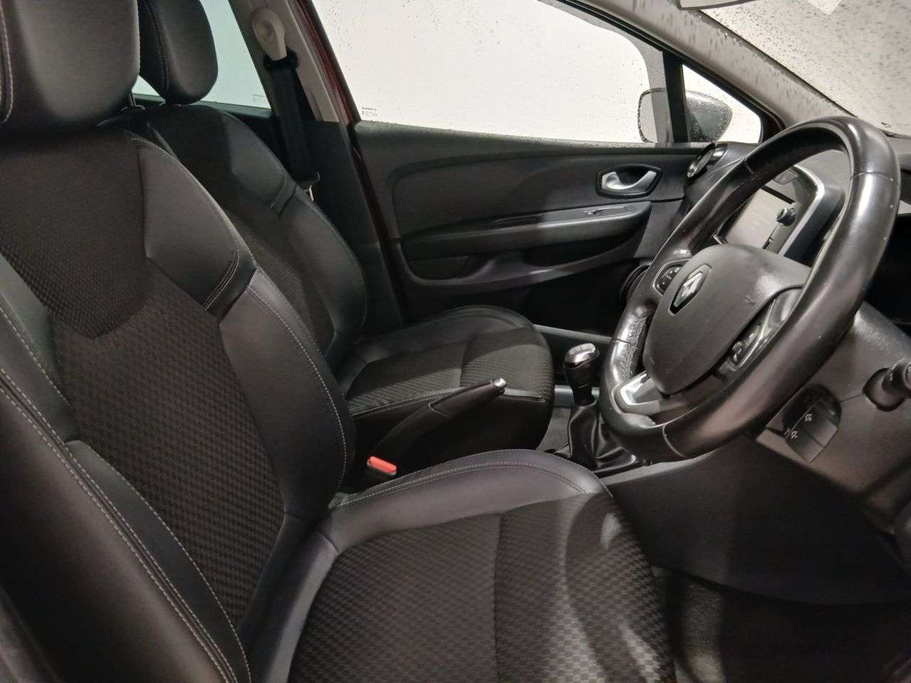 2018 RENAULT CLIO 2018 RENAULT CLIO