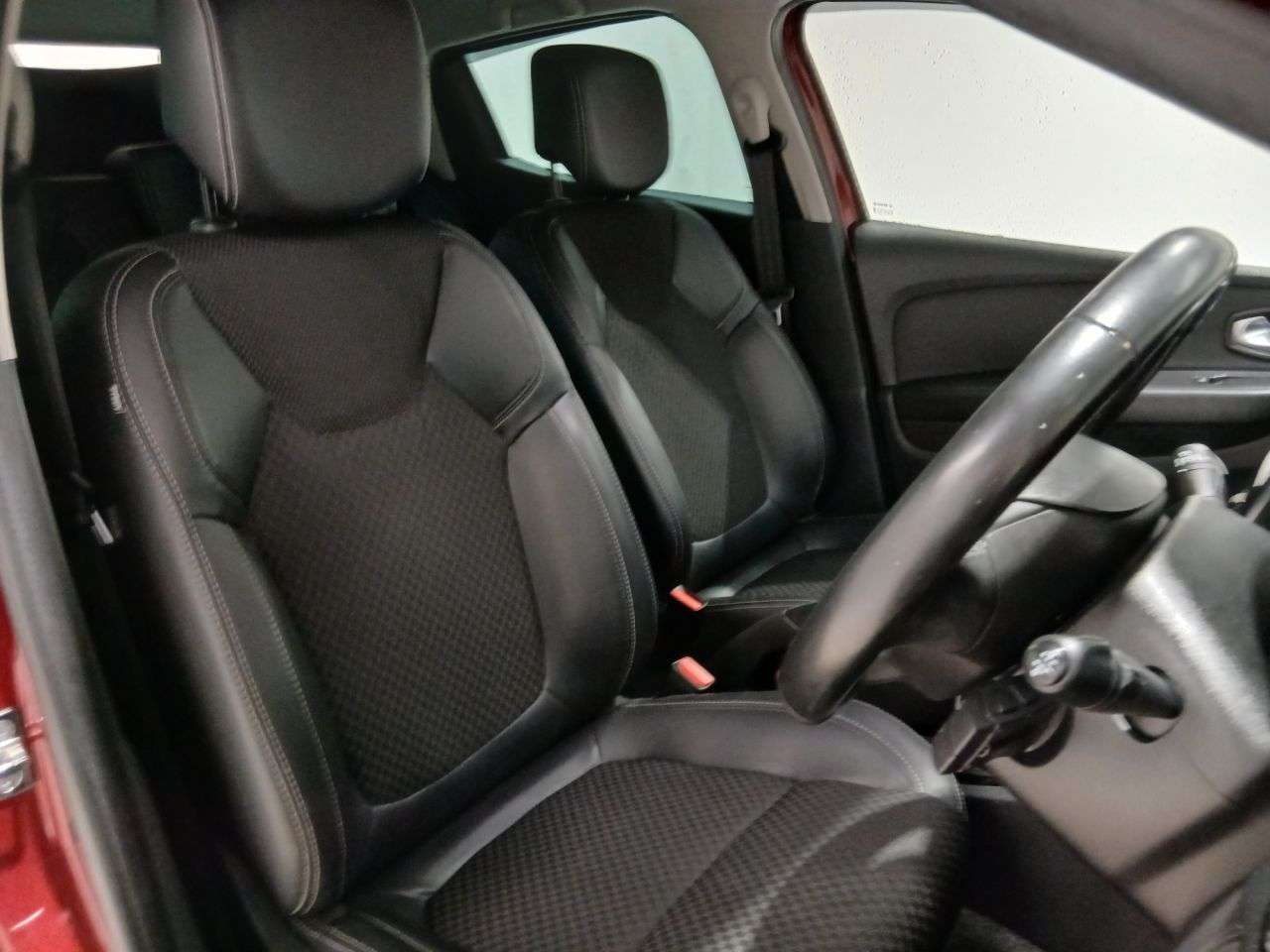 2018 RENAULT CLIO 2018 RENAULT CLIO