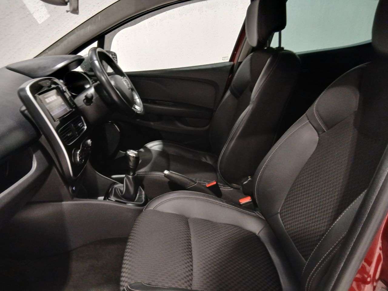 2018 RENAULT CLIO 2018 RENAULT CLIO