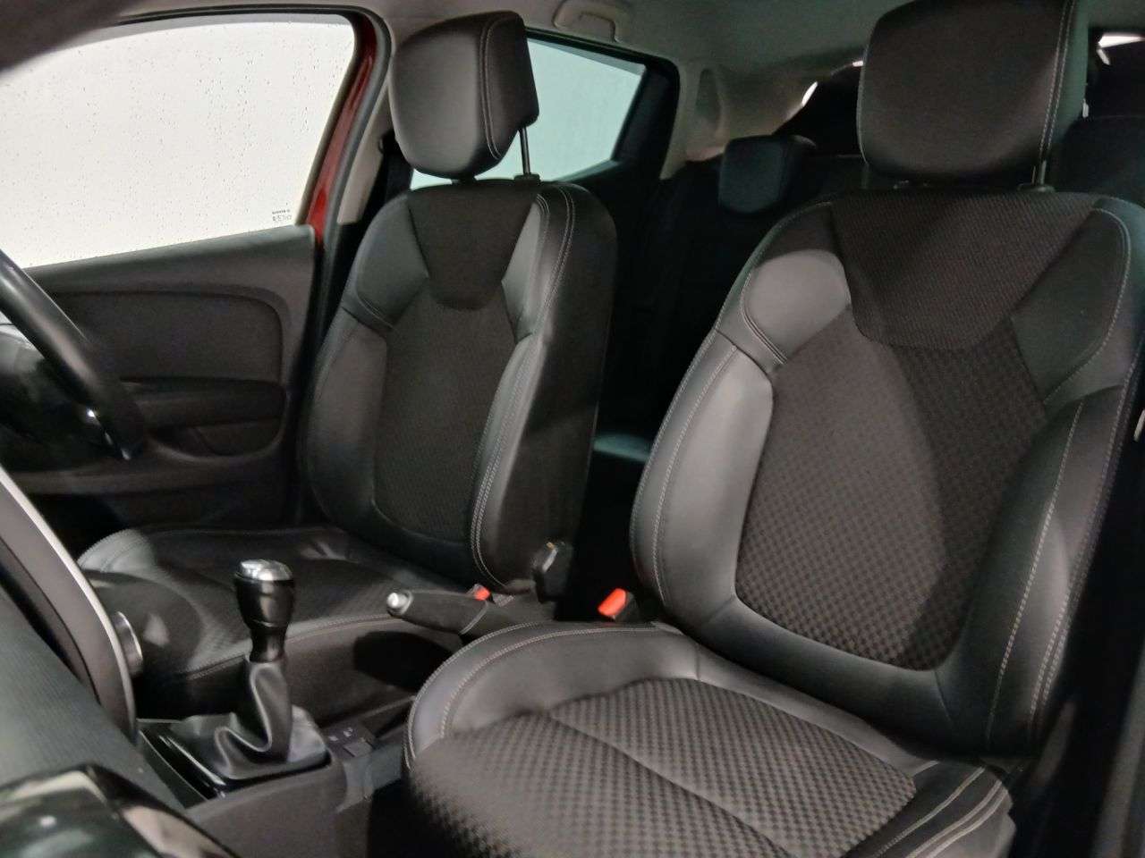 2018 RENAULT CLIO 2018 RENAULT CLIO