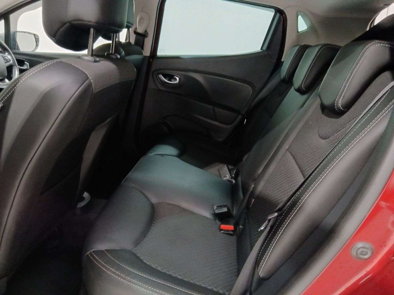 2018 RENAULT CLIO 2018 RENAULT CLIO