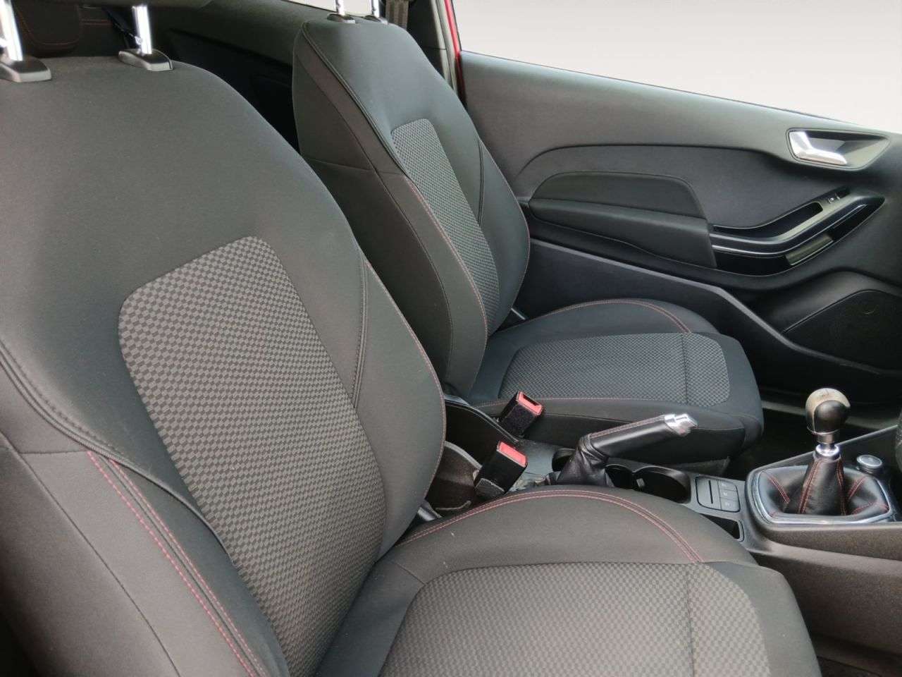 A 2018 FORD FIESTA 1.0T EcoBoost GPF ST-Line Hatchback 3dr Petrol Manual Euro 6 (s/s) (125 ps) A 2018 FORD FIESTA 1.0T EcoBoost GPF ST-Line Hatchback 3dr Petrol Manual Euro 6 (s/s) (125 ps)