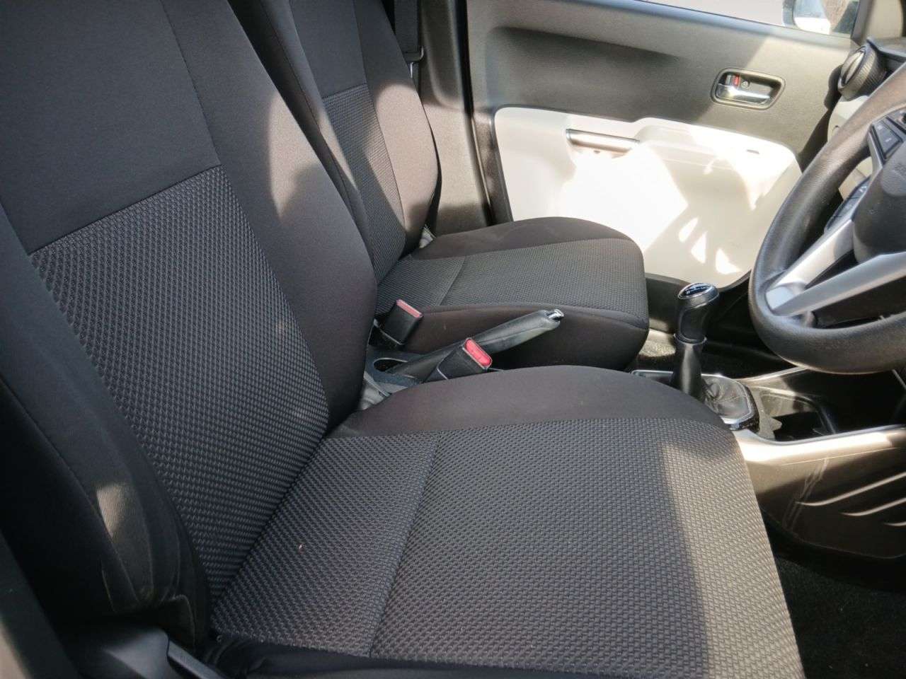 A 2018 SUZUKI IGNIS 1.2 Dualjet SZ3 Hatchback 5dr Petrol Manual Euro 6 (90 ps) A 2018 SUZUKI IGNIS 1.2 Dualjet SZ3 Hatchback 5dr Petrol Manual Euro 6 (90 ps)