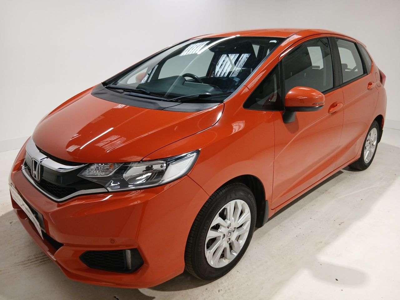 A 2018 HONDA JAZZ 1.3 i-VTEC SE Hatchback 5dr Petrol Manual Euro 6 (s/s) (102 ps) A 2018 HONDA JAZZ 1.3 i-VTEC SE Hatchback 5dr Petrol Manual Euro 6 (s/s) (102 ps)