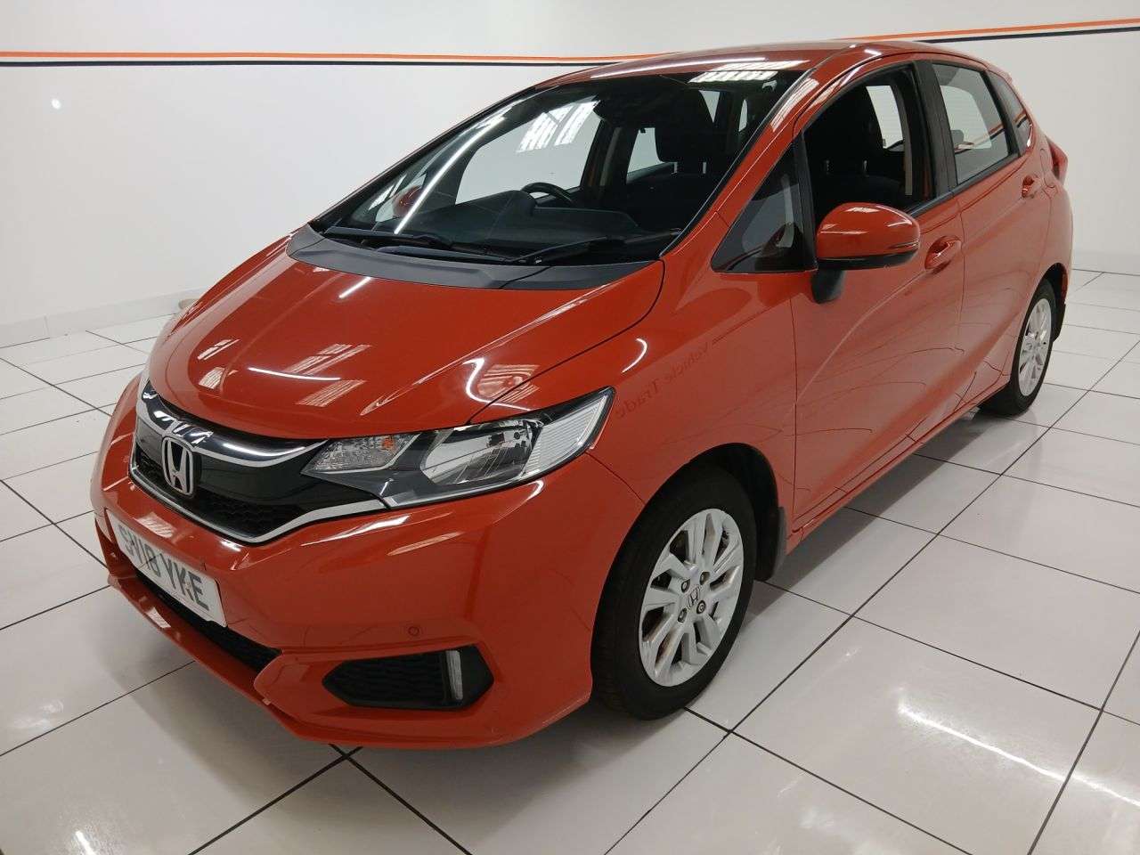 A 2018 HONDA JAZZ 1.3 i-VTEC SE Hatchback 5dr Petrol Manual Euro 6 (s/s) (102 ps) A 2018 HONDA JAZZ 1.3 i-VTEC SE Hatchback 5dr Petrol Manual Euro 6 (s/s) (102 ps)