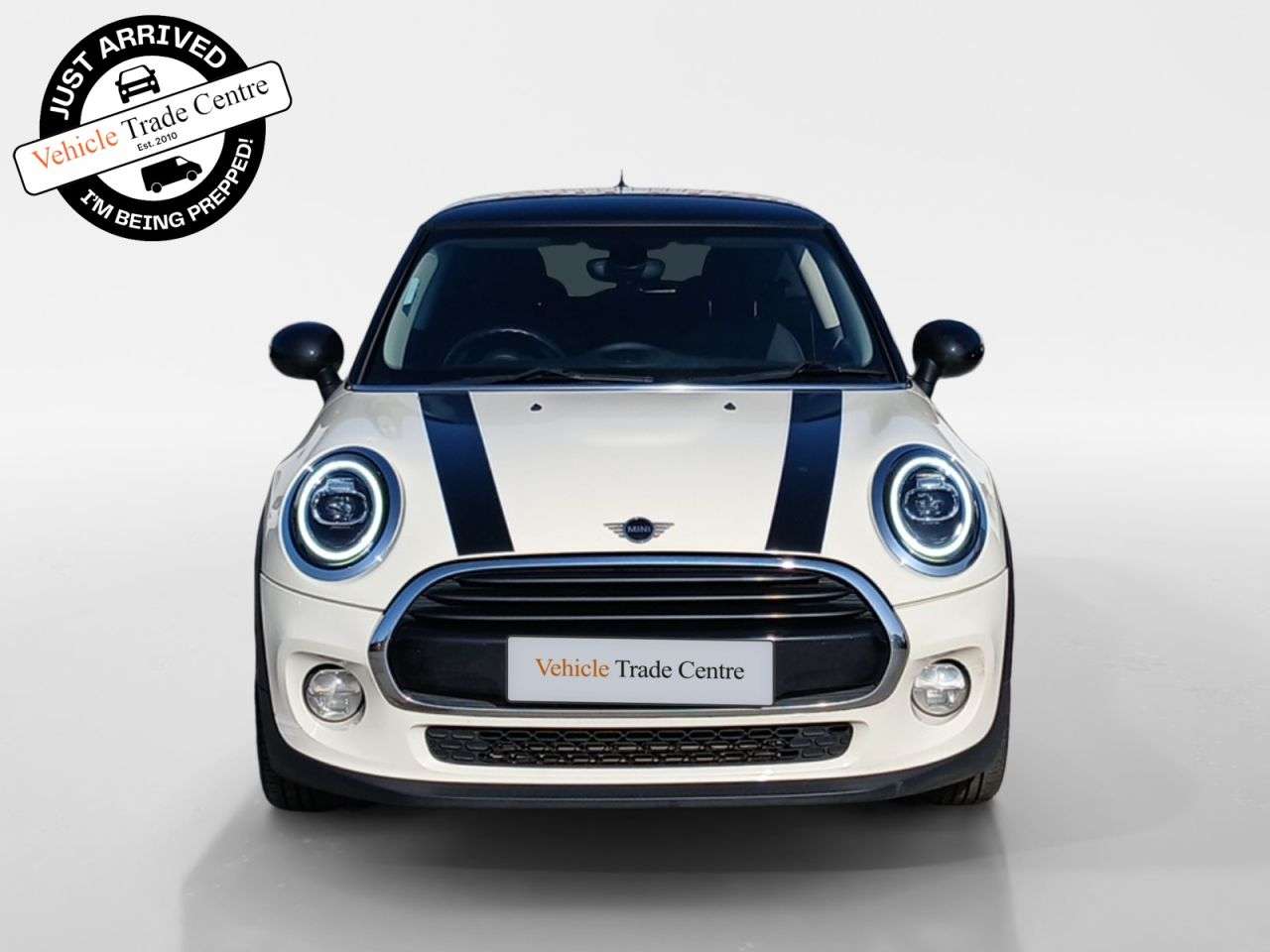 A 2018 MINI HATCH 1.5 Cooper Hatchback 3dr Petrol Manual Euro 6 (s/s) (136 ps) A 2018 MINI HATCH 1.5 Cooper Hatchback 3dr Petrol Manual Euro 6 (s/s) (136 ps)