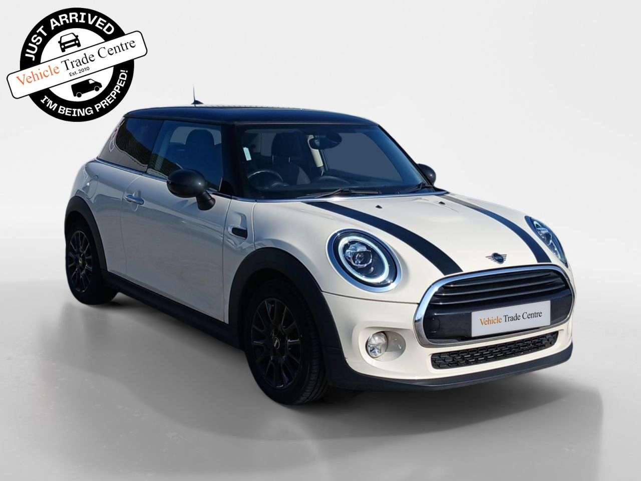 A 2018 MINI HATCH 1.5 Cooper Hatchback 3dr Petrol Manual Euro 6 (s/s) (136 ps) A 2018 MINI HATCH 1.5 Cooper Hatchback 3dr Petrol Manual Euro 6 (s/s) (136 ps)