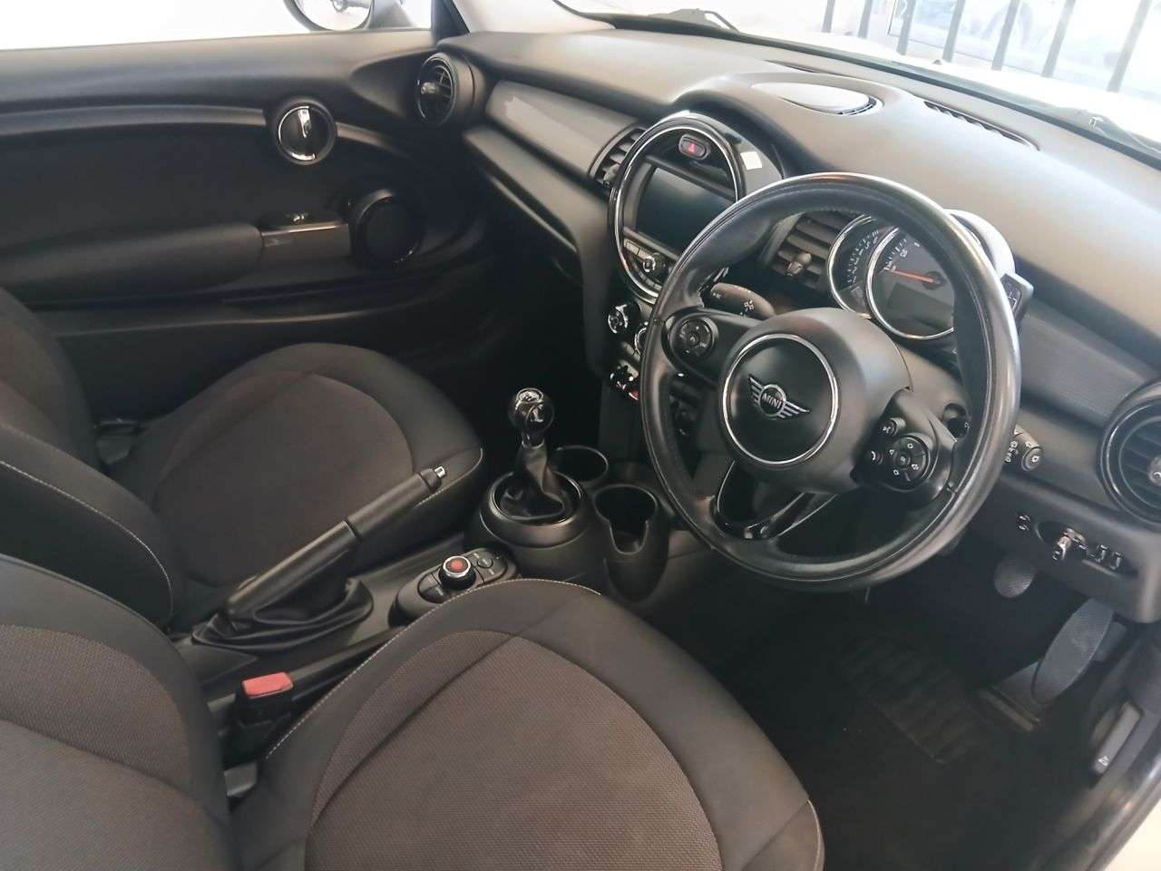 2018 MINI HATCH 2018 MINI HATCH