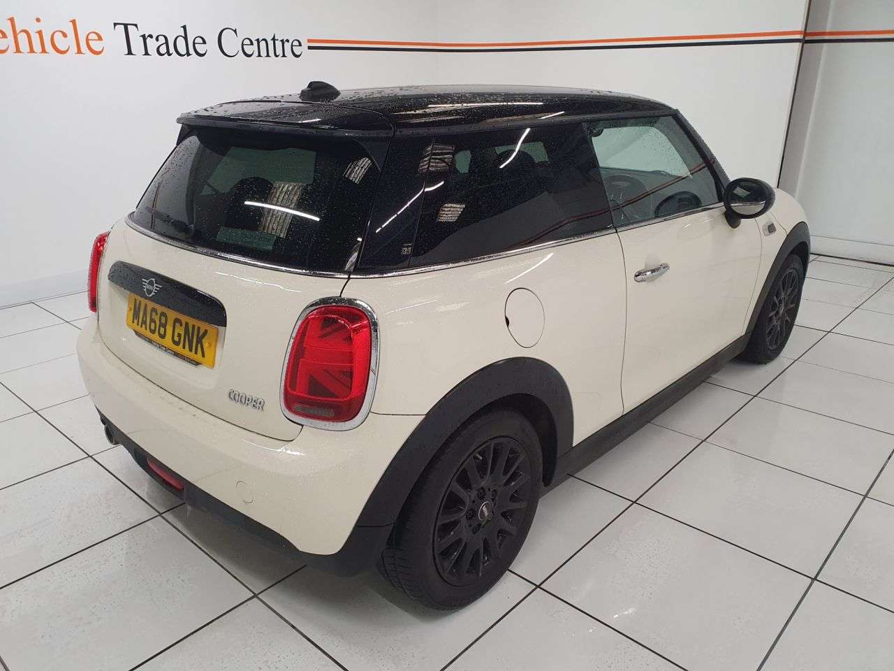 2018 MINI HATCH 2018 MINI HATCH