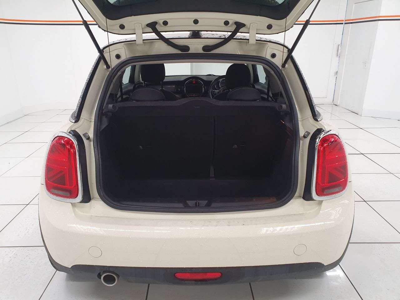 2018 MINI HATCH 2018 MINI HATCH