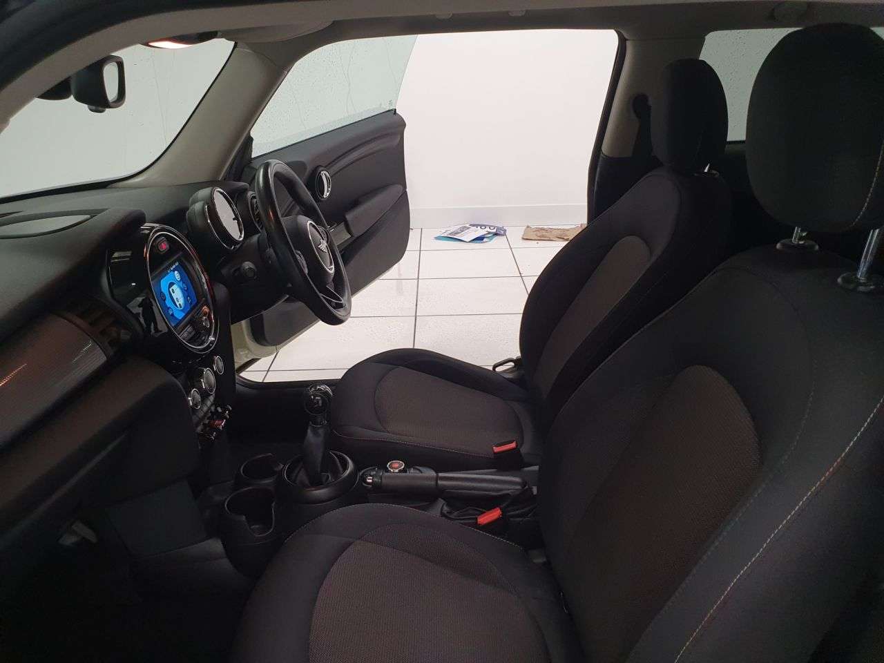 2018 MINI HATCH 2018 MINI HATCH