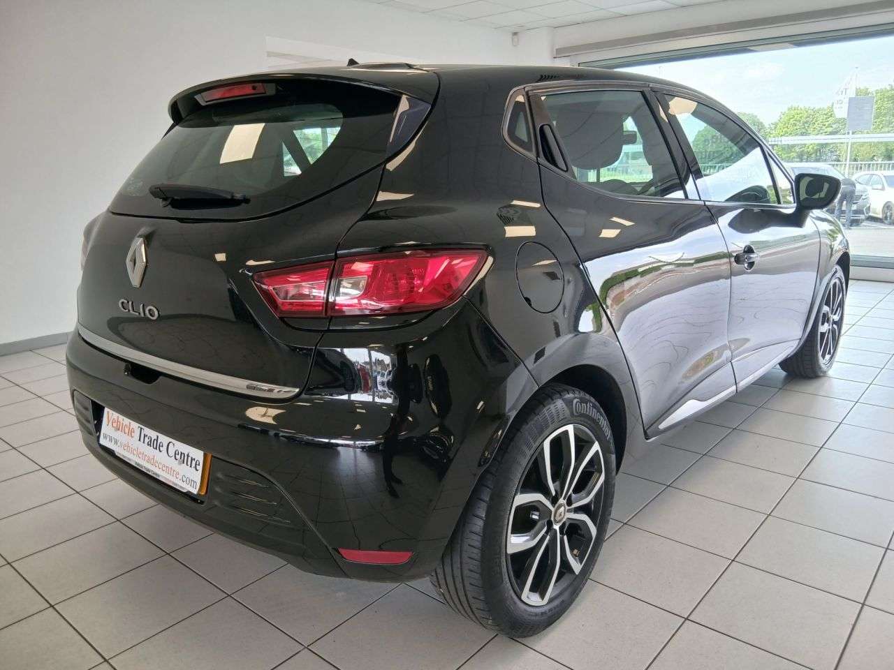 2018 RENAULT CLIO 2018 RENAULT CLIO