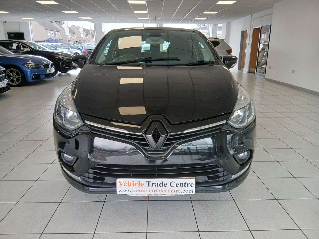 A 2018 RENAULT CLIO DYNAMIQUE NAV TCE A 2018 RENAULT CLIO DYNAMIQUE NAV TCE