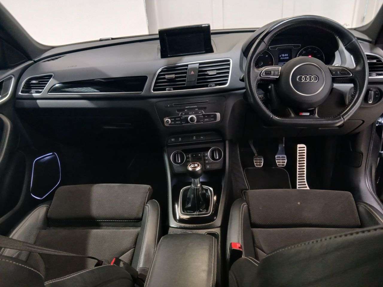 2018 AUDI Q3 2018 AUDI Q3
