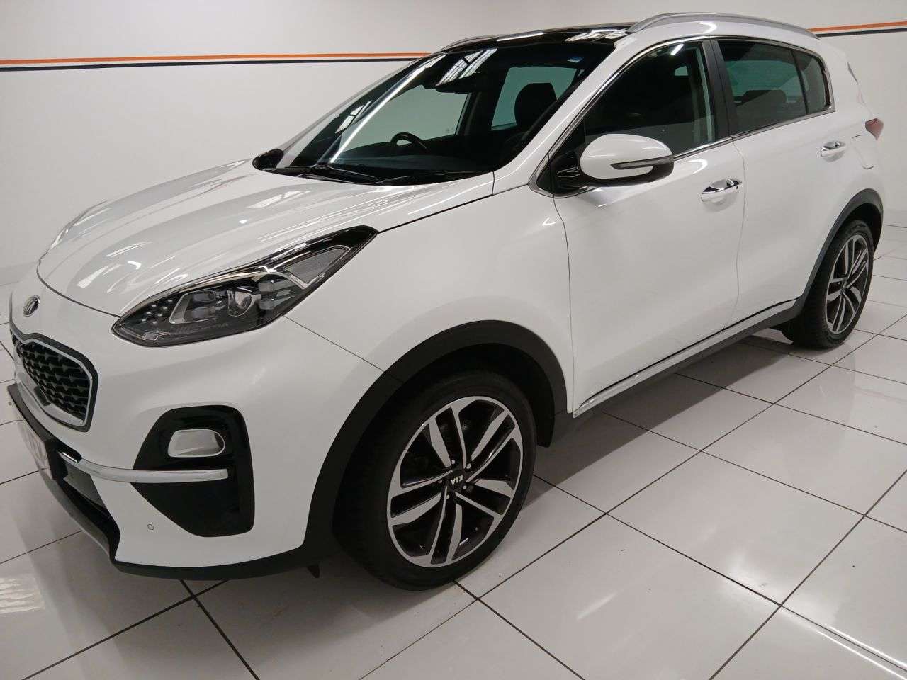 A 2018 KIA SPORTAGE 1.6 CRDi 4 SUV 5dr Diesel Manual Euro 6 (s/s) (134 bhp) A 2018 KIA SPORTAGE 1.6 CRDi 4 SUV 5dr Diesel Manual Euro 6 (s/s) (134 bhp)