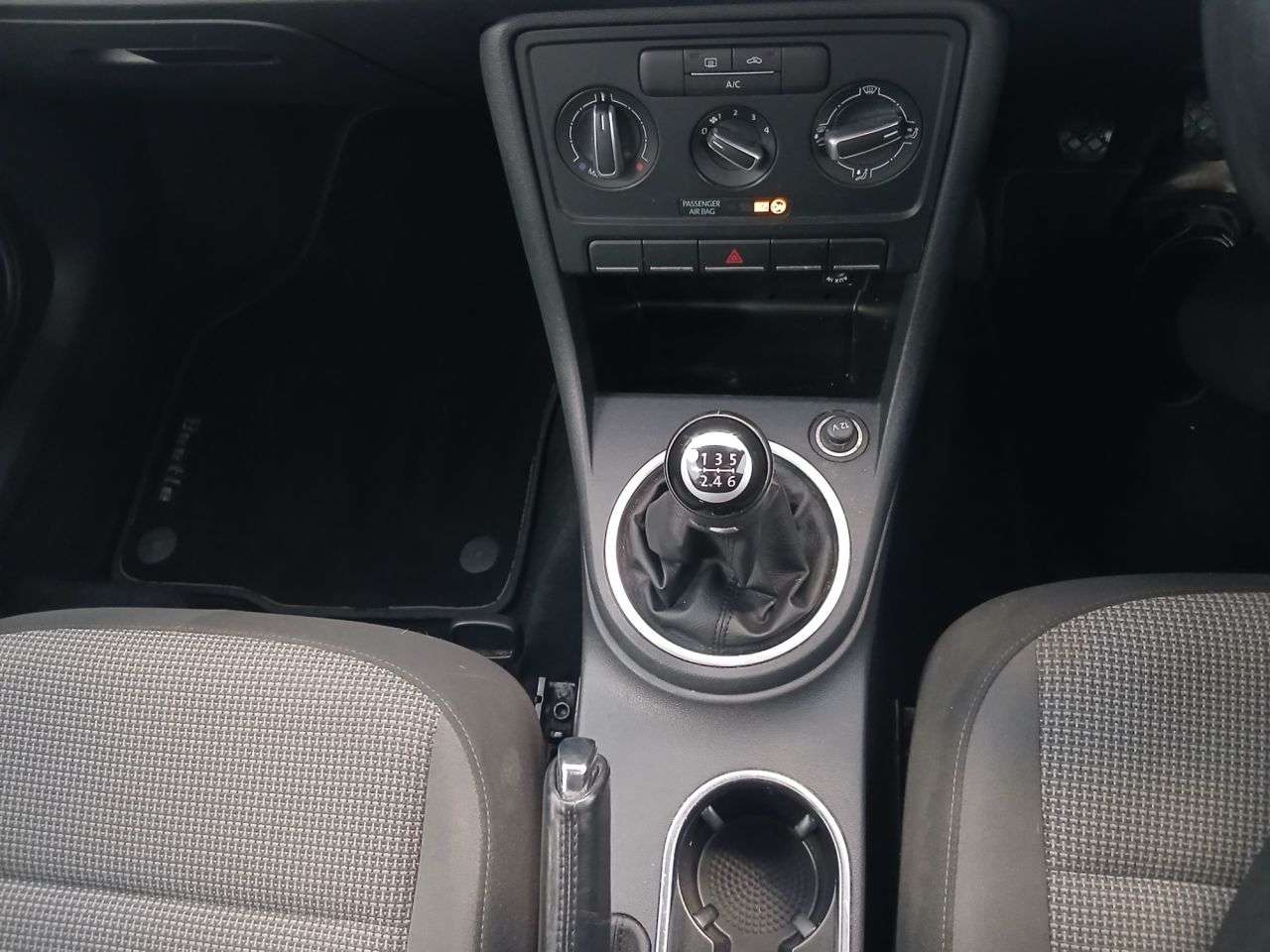 2014 VOLKSWAGEN BEETLE 2014 VOLKSWAGEN BEETLE