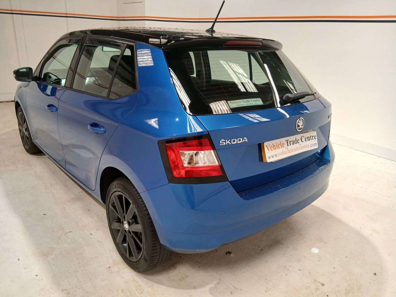 A 2017 SKODA FABIA 1.0 TSI Colour Edition Hatchback 5dr Petrol Manual Euro 6 (s/s) (95 ps) A 2017 SKODA FABIA 1.0 TSI Colour Edition Hatchback 5dr Petrol Manual Euro 6 (s/s) (95 ps)