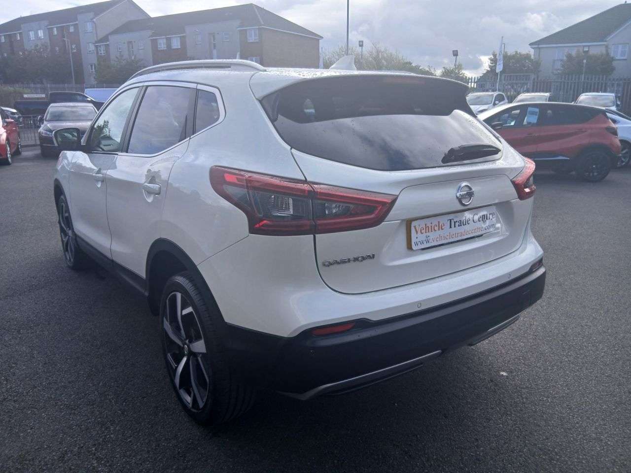 A 2018 NISSAN QASHQAI 1.5 dCi Tekna SUV 5dr Diesel Manual Euro 6 (s/s) (110 ps) A 2018 NISSAN QASHQAI 1.5 dCi Tekna SUV 5dr Diesel Manual Euro 6 (s/s) (110 ps)