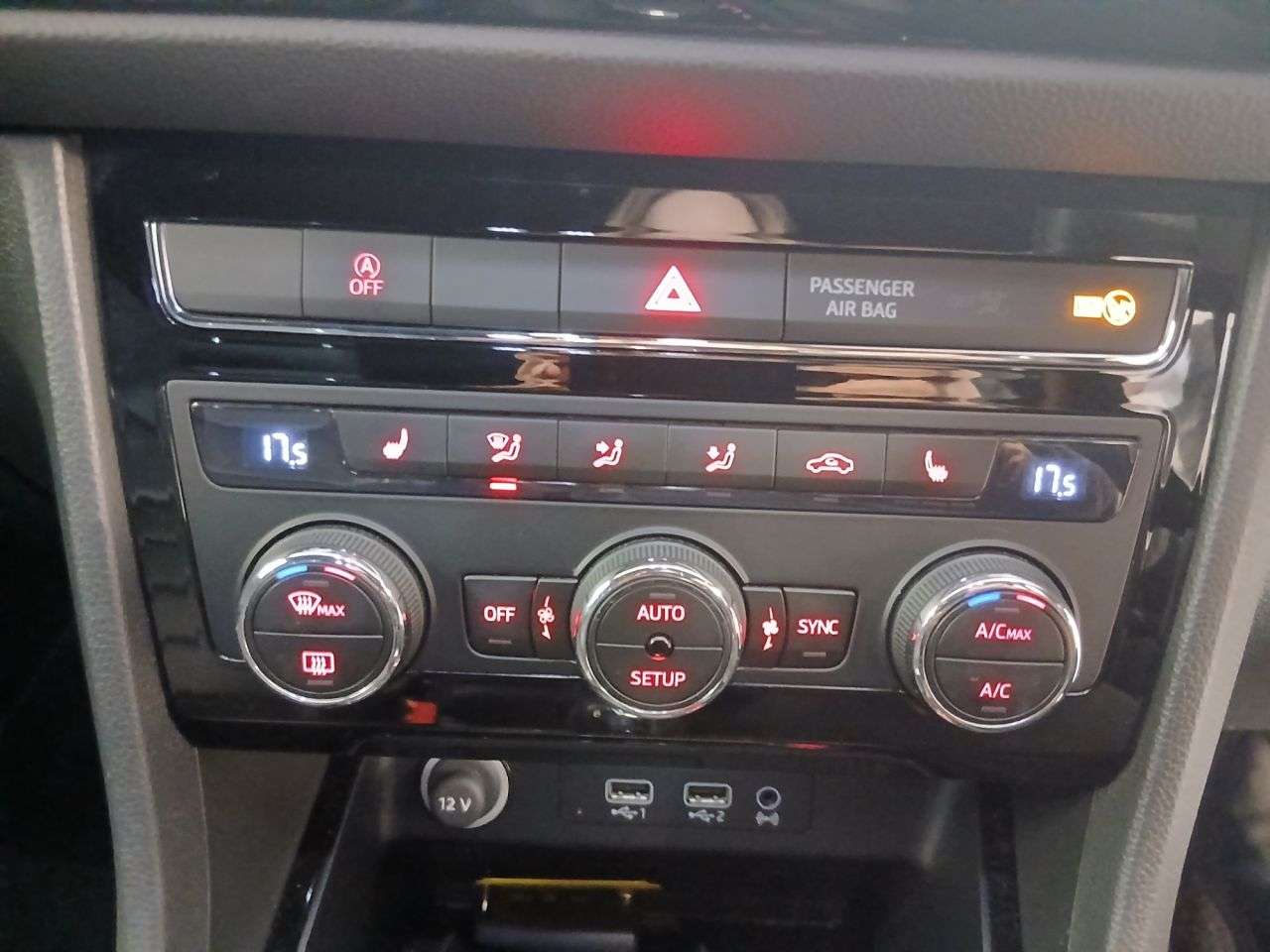 2016 SEAT ATECA 2016 SEAT ATECA