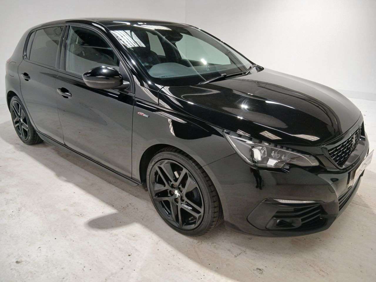 A 2019 PEUGEOT 308 1.5 BlueHDi GT Line Hatchback 5dr Diesel Manual Euro 6 (s/s) (130 ps) A 2019 PEUGEOT 308 1.5 BlueHDi GT Line Hatchback 5dr Diesel Manual Euro 6 (s/s) (130 ps)