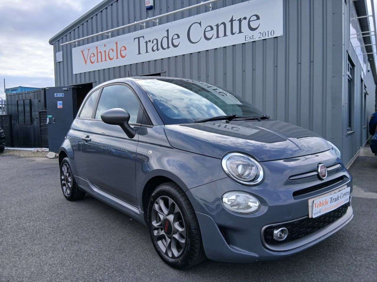 A 2018 FIAT 500 1.2 S Hatchback 3dr Petrol Manual Euro 6 (s/s) (69 bhp) A 2018 FIAT 500 1.2 S Hatchback 3dr Petrol Manual Euro 6 (s/s) (69 bhp)