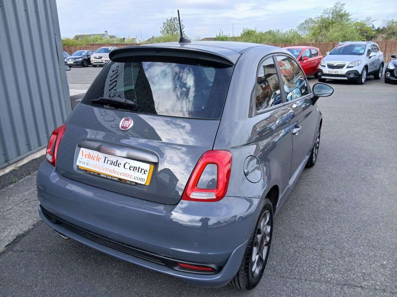 2018 FIAT 500 2018 FIAT 500