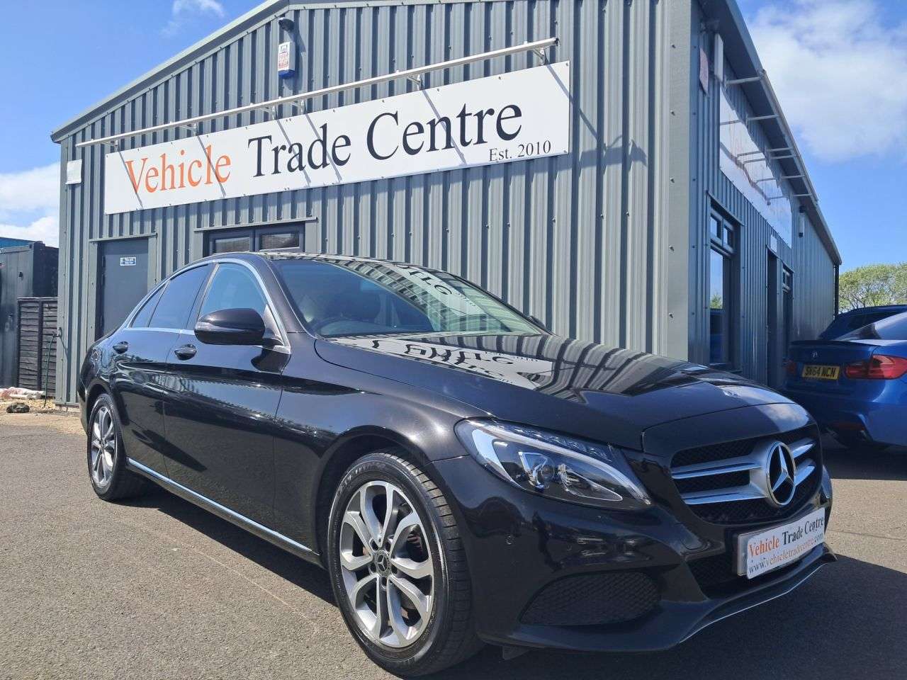 A 2018 MERCEDES-BENZ C CLASS 2.0 C200 Sport Saloon 4dr Petrol G-Tronic+ Euro 6 (s/s) (184 ps) A 2018 MERCEDES-BENZ C CLASS 2.0 C200 Sport Saloon 4dr Petrol G-Tronic+ Euro 6 (s/s) (184 ps)