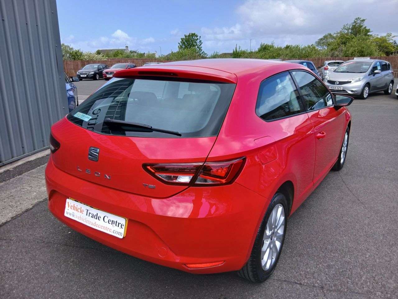 A 2016 SEAT LEON 1.2 TSI SE Sport Coupe 3dr Petrol Manual Euro 6 (s/s) (110 ps) A 2016 SEAT LEON 1.2 TSI SE Sport Coupe 3dr Petrol Manual Euro 6 (s/s) (110 ps)
