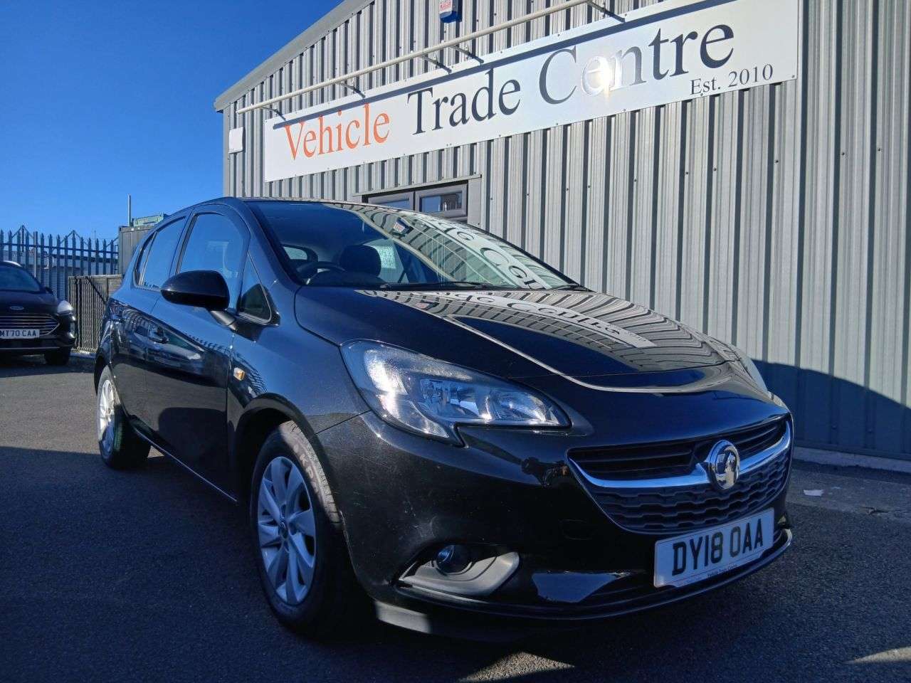 A 2018 VAUXHALL CORSA 1.4i ecoFLEX Design Hatchback 5dr Petrol Manual Euro 6 (90 ps) A 2018 VAUXHALL CORSA 1.4i ecoFLEX Design Hatchback 5dr Petrol Manual Euro 6 (90 ps)