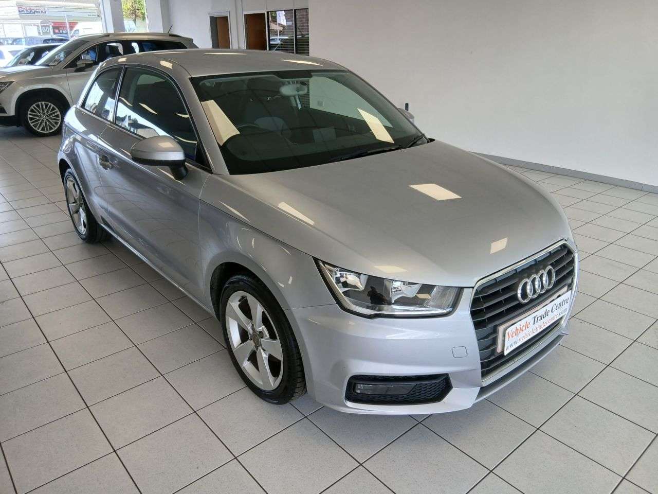 A 2015 AUDI A1 1.0 TFSI Sport Hatchback 3dr Petrol Manual Euro 6 (s/s) (95 ps) A 2015 AUDI A1 1.0 TFSI Sport Hatchback 3dr Petrol Manual Euro 6 (s/s) (95 ps)
