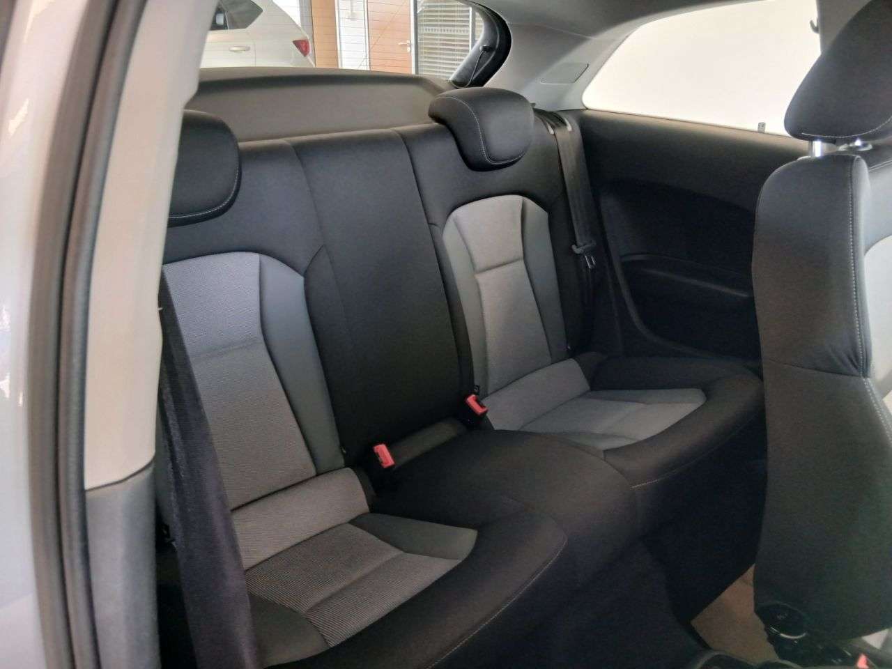 2015 AUDI A1 2015 AUDI A1