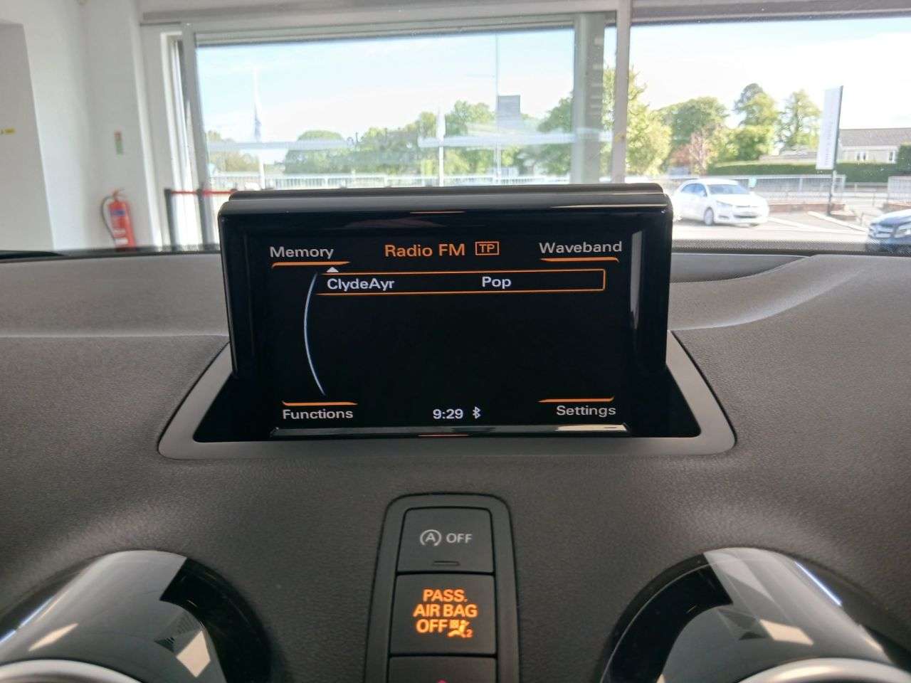 2015 AUDI A1 2015 AUDI A1
