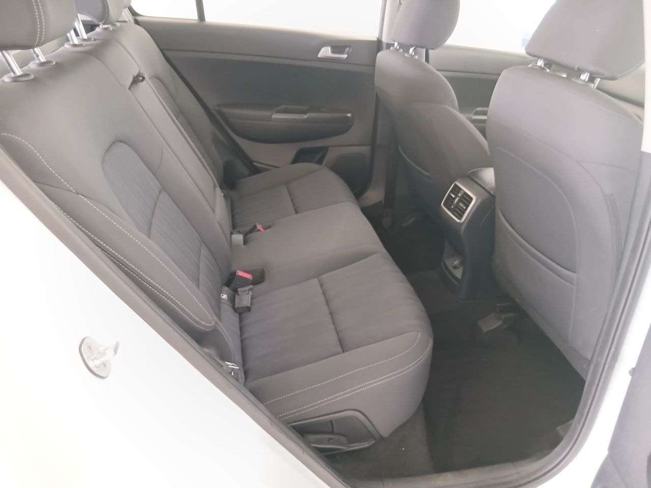 2016 INFINITI Q30 2016 INFINITI Q30