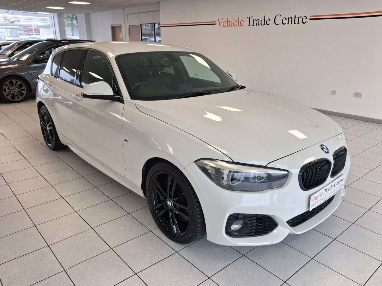 A 2019 BMW 1 SERIES 1.5 118i GPF M Sport Shadow Edition Hatchback 5dr Petrol Manual Euro 6 (s/s A 2019 BMW 1 SERIES 1.5 118i GPF M Sport Shadow Edition Hatchback 5dr Petrol Manual Euro 6 (s/s