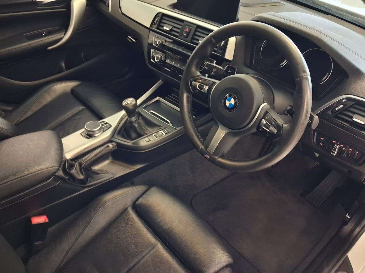 2019 BMW 1 SERIES 2019 BMW 1 SERIES