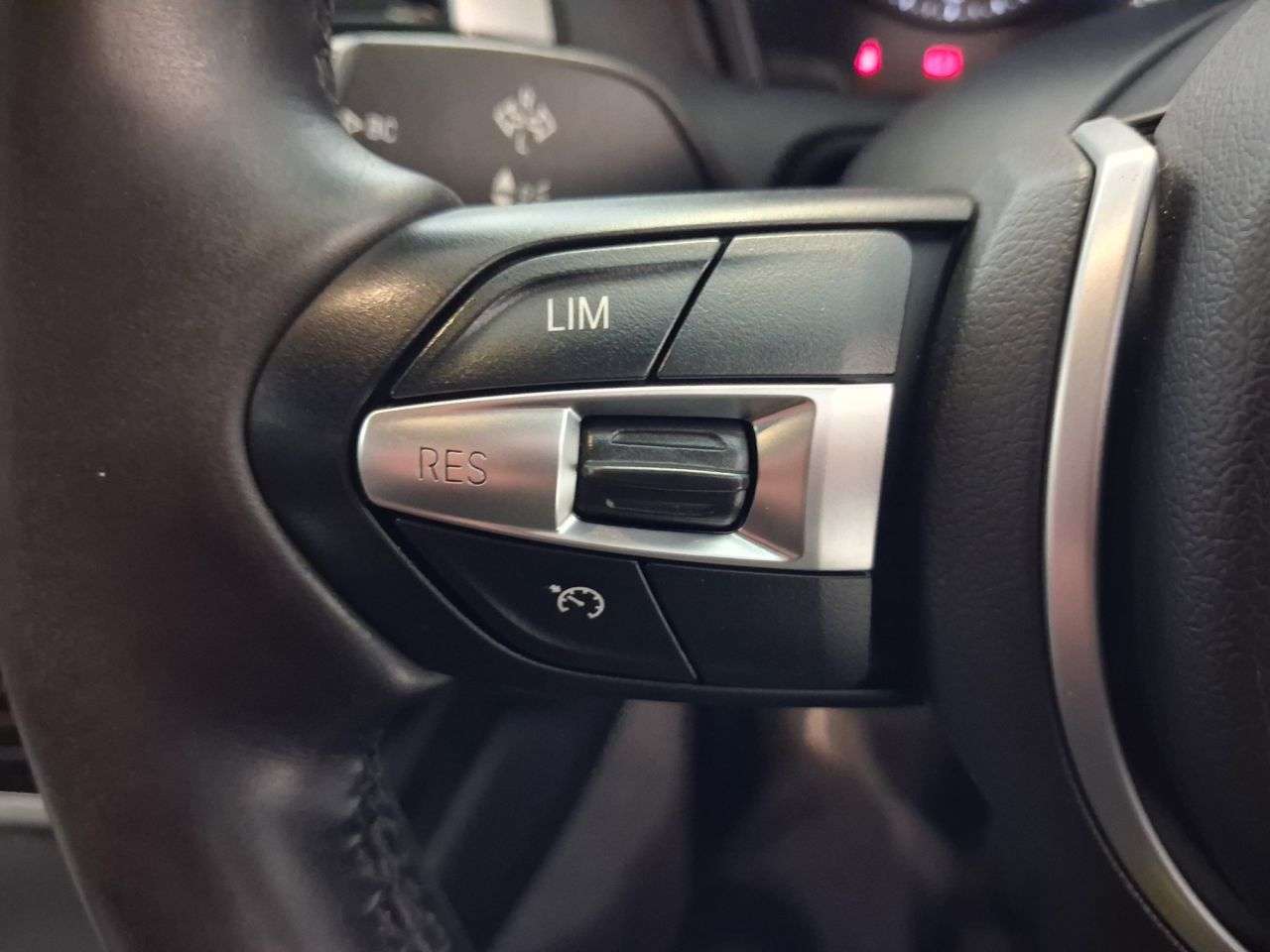 2019 BMW 1 SERIES 2019 BMW 1 SERIES